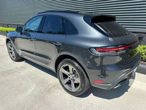 Used 2026 Porsche Macan AWD/4WD image 3