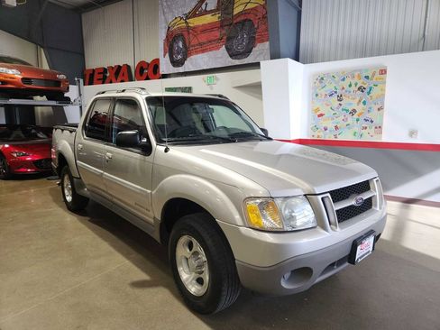 Used 2002 Ford Explorer Sport Trac 4x4 image 15