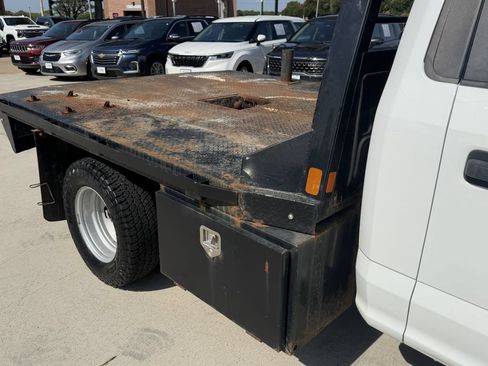 Used 2020 Ford F350 XL w/ Power Equipment Group RWD image 11