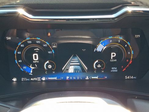 Used 2025 Chevrolet Colorado ZR2 w/ Technology Package AWD/4WD image 21
