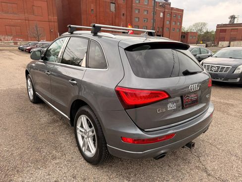 Used 2016 Audi Q5 2.0T Premium Plus w/ Technology Package AWD/4WD image 4