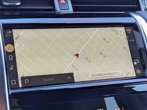 Used 2021 Land Rover Discovery Sport SE image 22