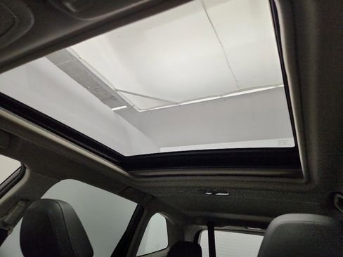 Used 2020 Subaru Forester Limited w/ Popular Package #3 image 33