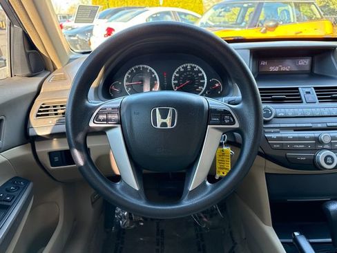 Used 2009 Honda Accord LX image 10