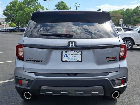 Used 2025 Honda Passport TrailSport image 5