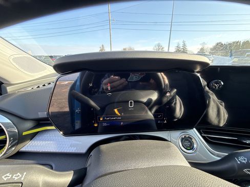 New 2026 Chevrolet Trax LT w/ Driver Confidence Package FWD image 43