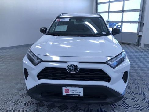 Certified 2025 Toyota RAV4 LE AWD/4WD image 14