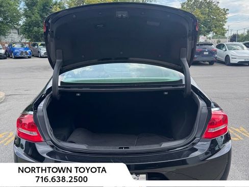 Used 2019 Buick LaCrosse Essence w/ Sun and Shade Package AWD/4WD image 19