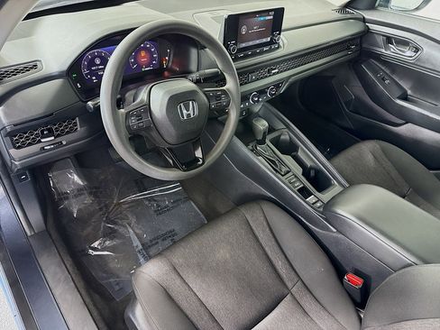 Used 2023 Honda Accord EX image 23