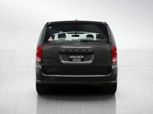 Used 2015 Dodge Grand Caravan SE w/ Quick Order Package 29E SE image 4