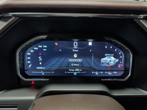 Used 2022 GMC Sierra 1500 Denali image 8