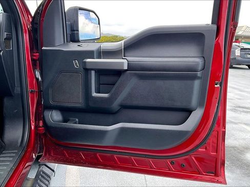 Used 2016 Ford F150 XLT w/ Equipment Group 302A Luxury image 19