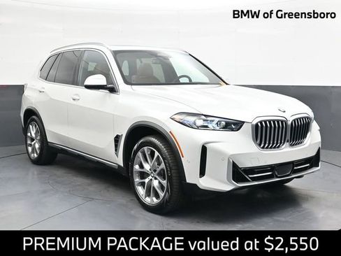 Used 2024 BMW X5 xDrive40i w/ Premium Package AWD/4WD image 1