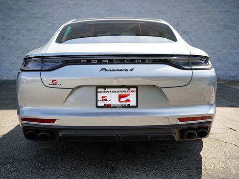 Used 2023 Porsche Panamera 4 Platinum Edition image 14