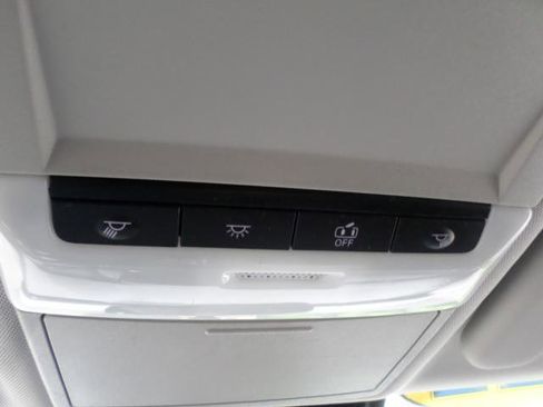 Used 2022 Mitsubishi Outlander ES image 18