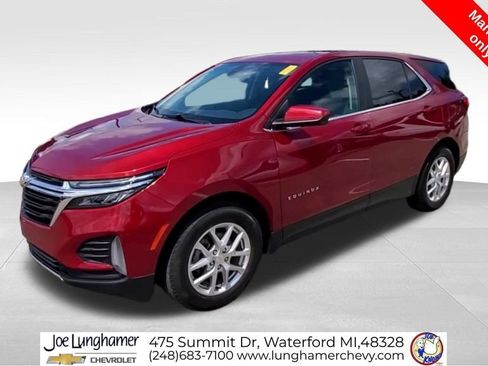 Certified 2024 Chevrolet Equinox LT w/ LPO, Floor Liner Package FWD image 4