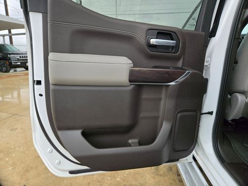 Certified 2020 GMC Sierra 1500 SLT image 15