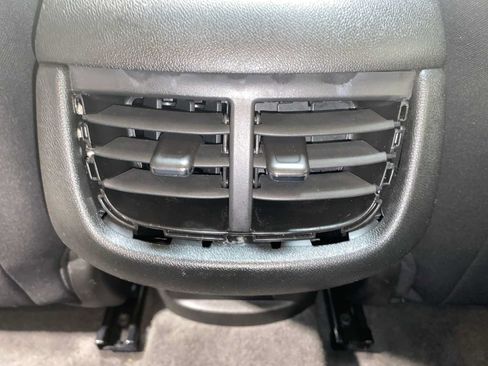 Used 2024 Chevrolet Malibu LT FWD image 25