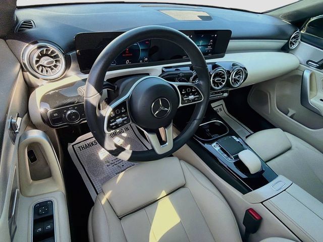 Used 2019 Mercedes-Benz A 220 image 24