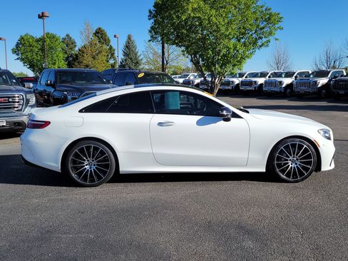 Used 2023 Mercedes-Benz E 450 Coupe image 2