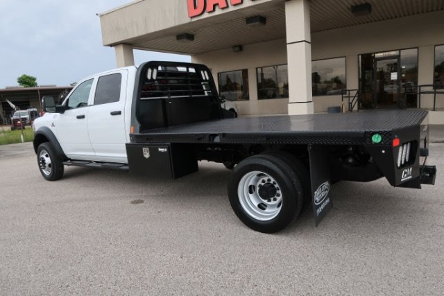Used 2024 RAM 5500 Tradesman w/ Chrome Appearance Group AWD/4WD image 6