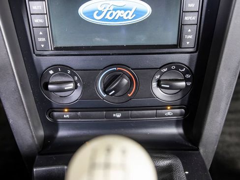 Used 2007 Ford Mustang GT RWD image 32
