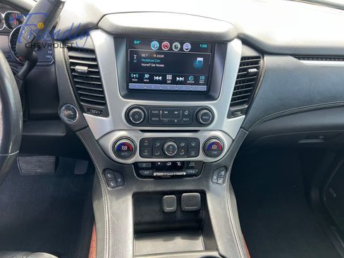 Used 2019 GMC Yukon XL SLT AWD/4WD image 16