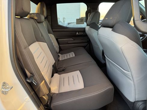 New 2025 Toyota Tacoma TRD Off-Road image 5