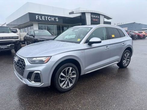 Used 2023 Audi Q5 2.0T Premium Plus w/ Premium Plus Package AWD/4WD image 10