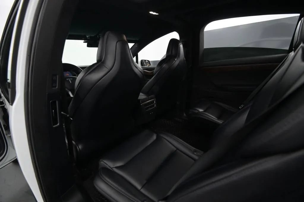 Used 2020 Tesla Model X Long Range AWD/4WD image 40