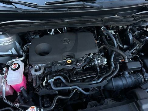 Used 2023 Toyota Sienna XLE image 40