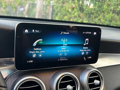 Used 2020 Mercedes-Benz GLC 300 image 12