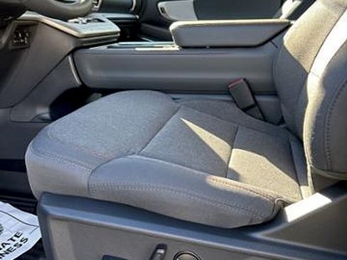 New 2025 Ford Expedition Max Active AWD/4WD image 18