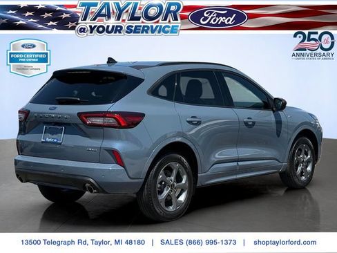 Certified 2024 Ford Escape ST-Line w/ Tech Pack #1 AWD/4WD image 4
