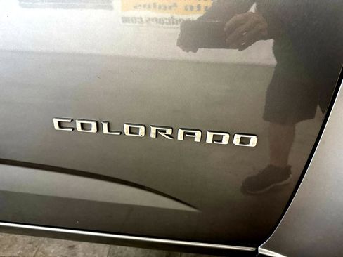 Used 2022 Chevrolet Colorado W/T w/ WT Convenience Package image 66