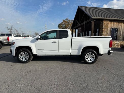 Used 2022 Chevrolet Colorado LT w/ Fleet Safety Package RWD image 3