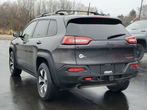 Used 2016 Jeep Cherokee Trailhawk w/ Comfort/Convenience Group image 4