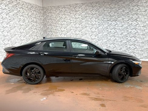 New 2026 Hyundai Elantra Sport w/ Cargo Package image 6