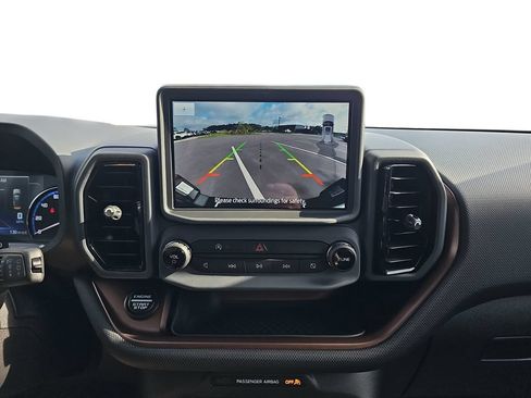 Used 2023 Ford Bronco Sport Outer Banks w/ Tech Package AWD/4WD image 22