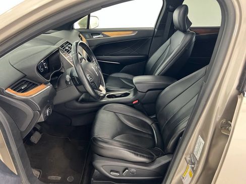 Used 2015 Lincoln MKC FWD w/ Equipment Group 101A Select image 19
