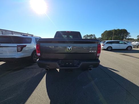 Used 2016 RAM 1500 Express image 9
