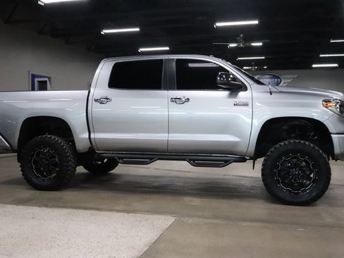 Used 2019 Toyota Tundra Platinum image 6
