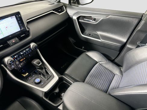 Used 2020 Toyota RAV4 XSE image 23