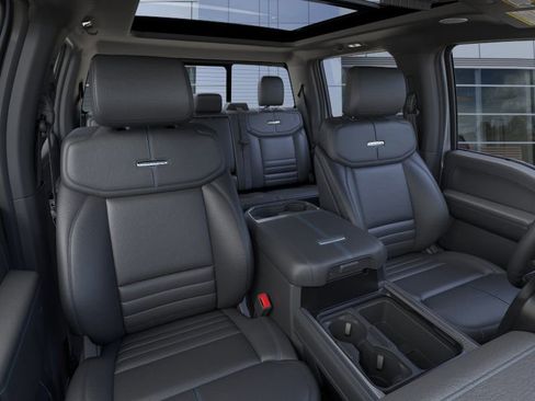 New 2026 Ford F450 Platinum w/ FX4 Off-Road Package image 10