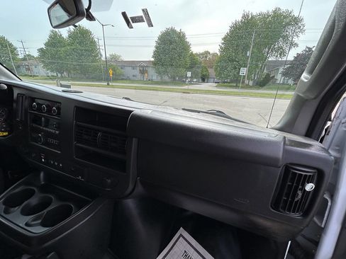 Used 2019 Chevrolet Express 2500 w/ Driver Convenience Package RWD image 39
