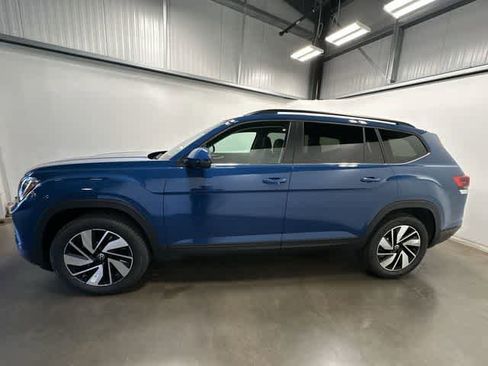 New 2026 Volkswagen Atlas SE AWD/4WD image 2