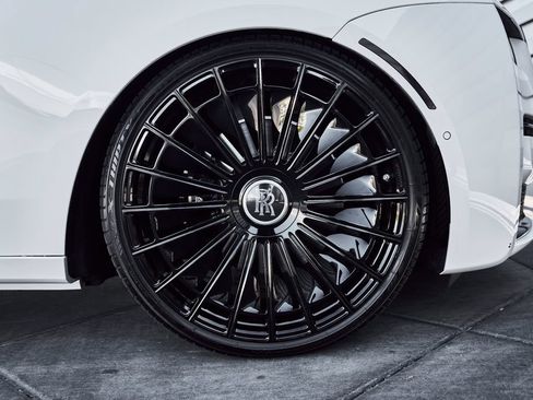 Used 2024 Rolls-Royce Ghost AWD/4WD image 19