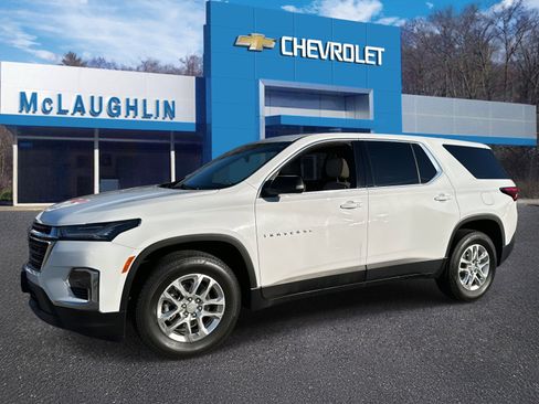 Certified 2023 Chevrolet Traverse LS image 1