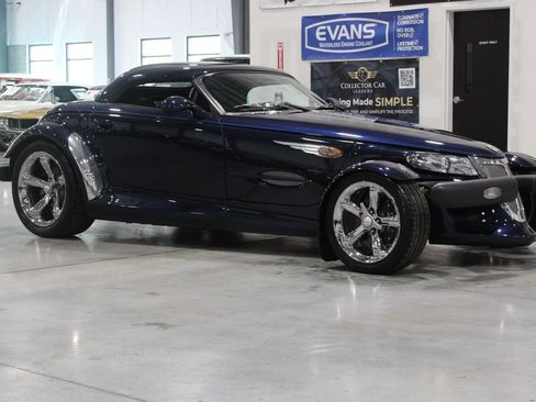 Used 2001 Chrysler Prowler RWD image 27