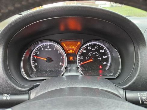 Used 2014 Nissan Versa Note SV image 16